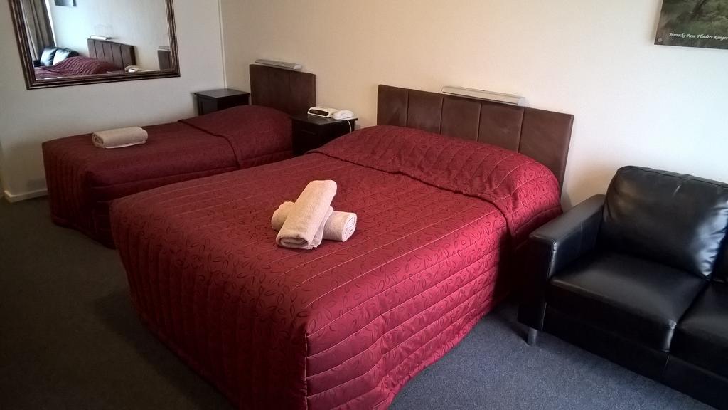 Augusta Courtyard Motel Port Augusta Phòng bức ảnh